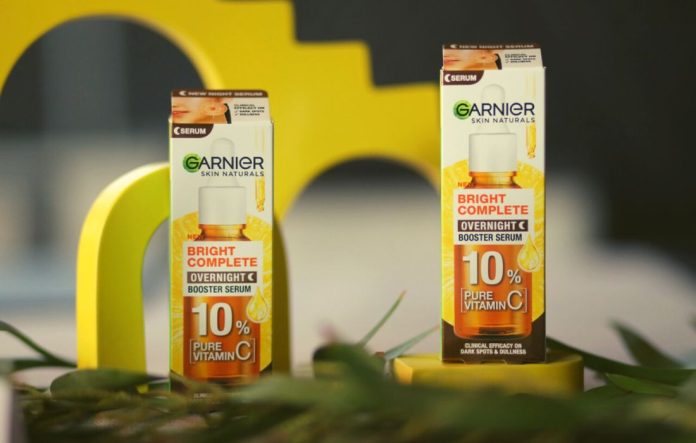 Garnier Bright Complete Overnight 10% Pure Vitamin C Serum beautybeat.id