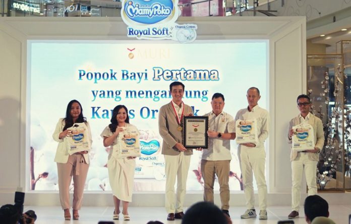 MamyPoko Royal Soft mendapatkan penghargaan Museum Rekor Dunia Indonesia (MURI) sebagai Popok Bayi Pertama yang Mengandung Kapas Organik beautybeat.id