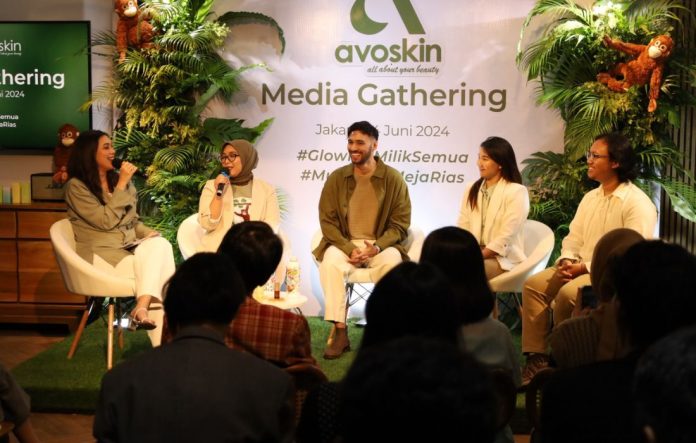 Media Gathering Avoskin, Kampanyekan #GlowingMilikSemua dan #MulaiDariMejaRias Untuk Cintai Diri Sendiri dan Lingkungan beautybeat.id