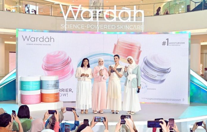 Sesi Talkshow 'Best Moisturizer For Your Skin' dalam event Wardah SKINVERSE di Mall Senayan City beautybeat.id