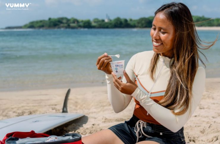 Sejarah Baru Terukir! YUMMY Dukung Dhea Natasya, Perempuan Indonesia Pertama yang Lolos ke World Longboard Tour 2026 YUMMY Dukung Dhea Natasya, Peselancar Perempuan Indonesia Pertama yang Lolos World Longboard Tour 2026. beautybeat.id